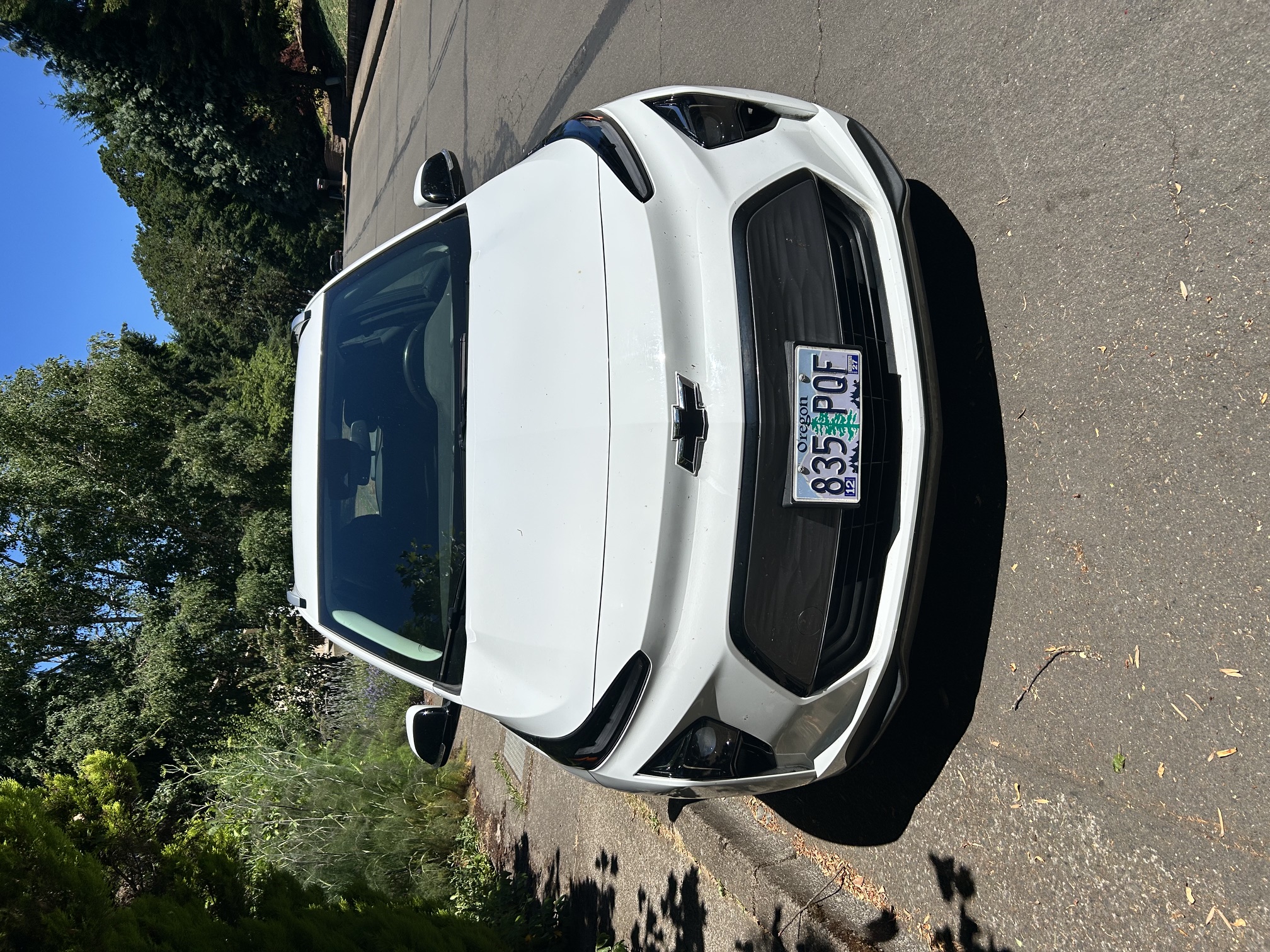 Used 2023 Chevrolet Bolt EUV LT w/ Comfort Package FWD image 4