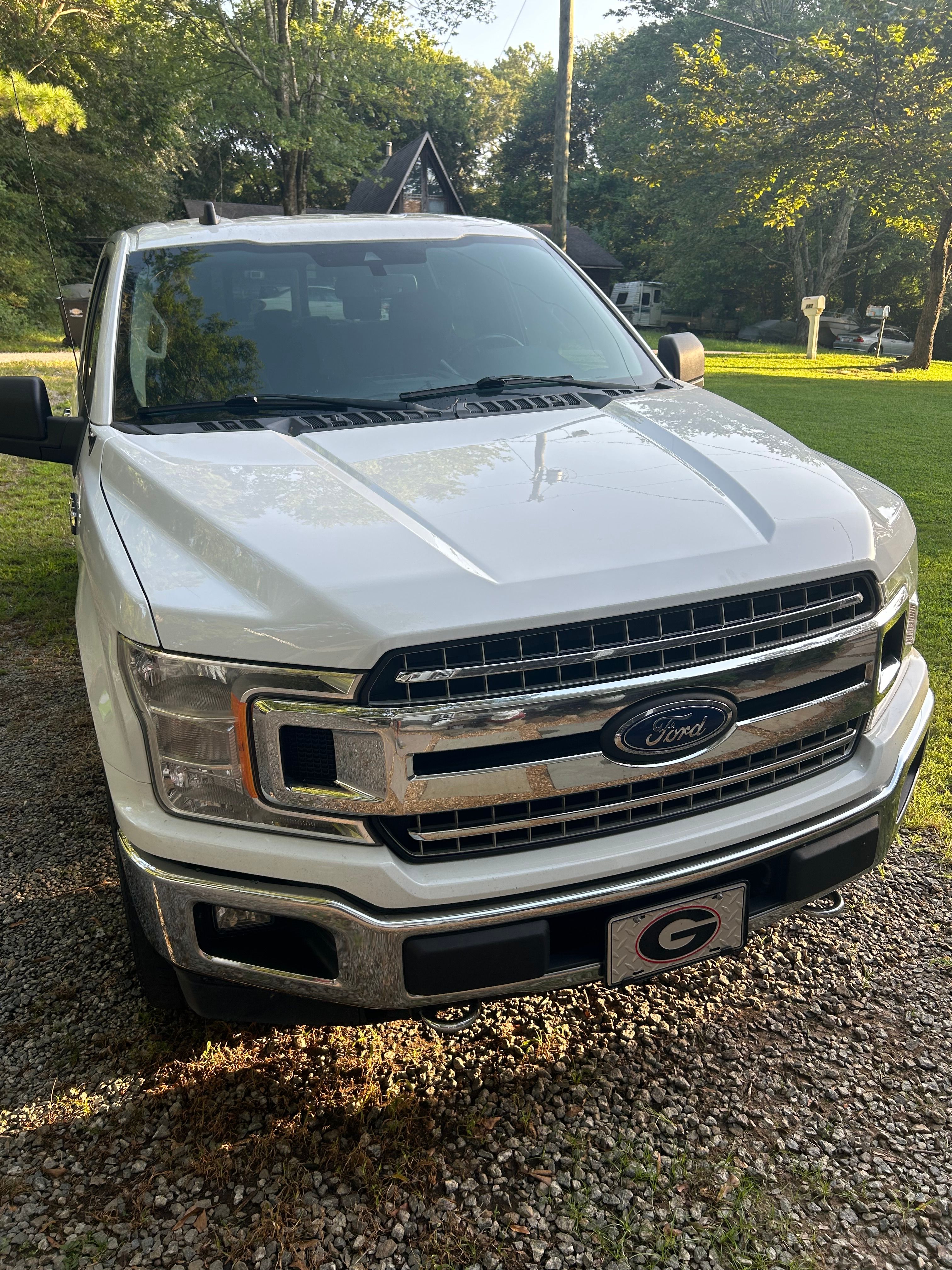 Used 2019 Ford F150 XLT w/ Equipment Group 302A Luxury AWD/4WD image 5