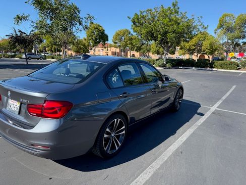 Used 2018 BMW 330i Sedan image 4