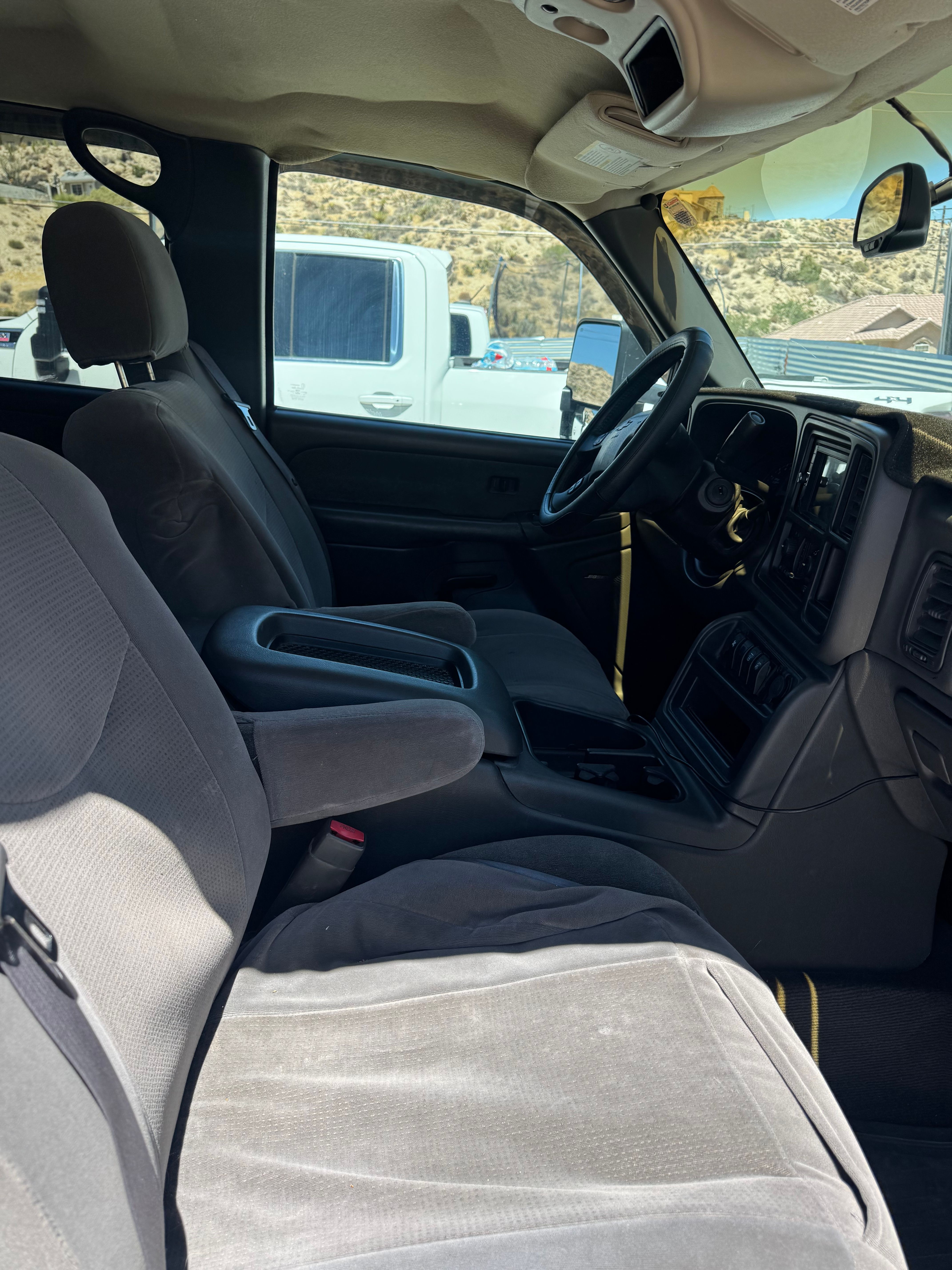 Used 2003 Chevrolet Silverado 1500 LS RWD image 4