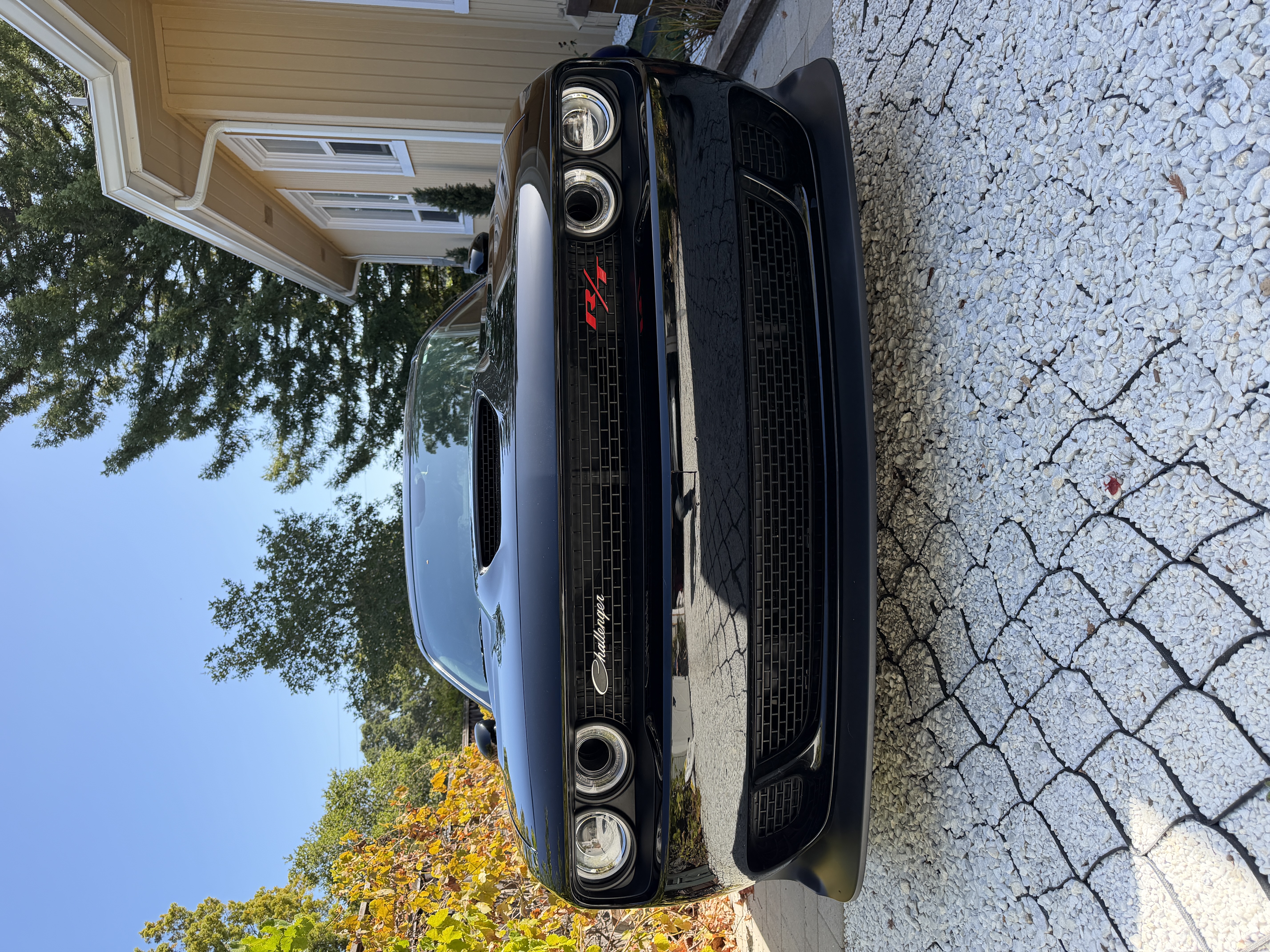 Used 2019 Dodge Challenger R/T Scat Pack RWD image 2