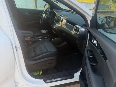 Used 2016 Kia Sorento SX FWD image 12