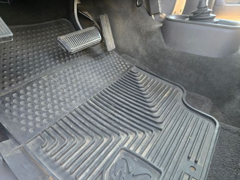 Used 2001 Dodge Ram 2500 Truck 4x4 Quad Cab image 15