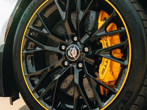 Used 2016 Chevrolet Corvette Z06 w/ C7.r Special Edition RWD image 30