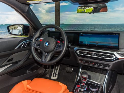 Used 2024 BMW M4 xDrive Competition image 8