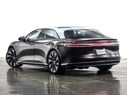 Used 2022 Lucid Air Grand Touring image 4