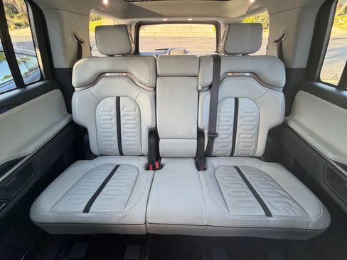 Used 2023 Rivian R1S Adventure AWD/4WD image 14