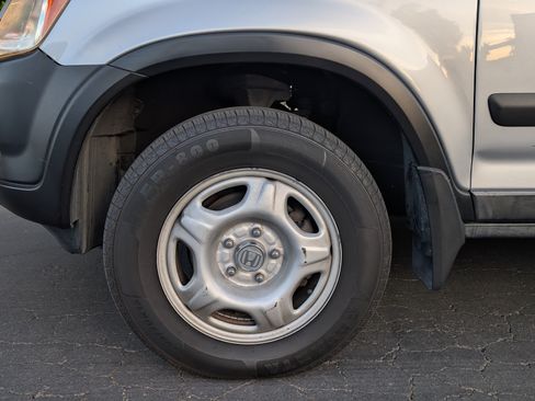 Used 2004 Honda CR-V LX image 11