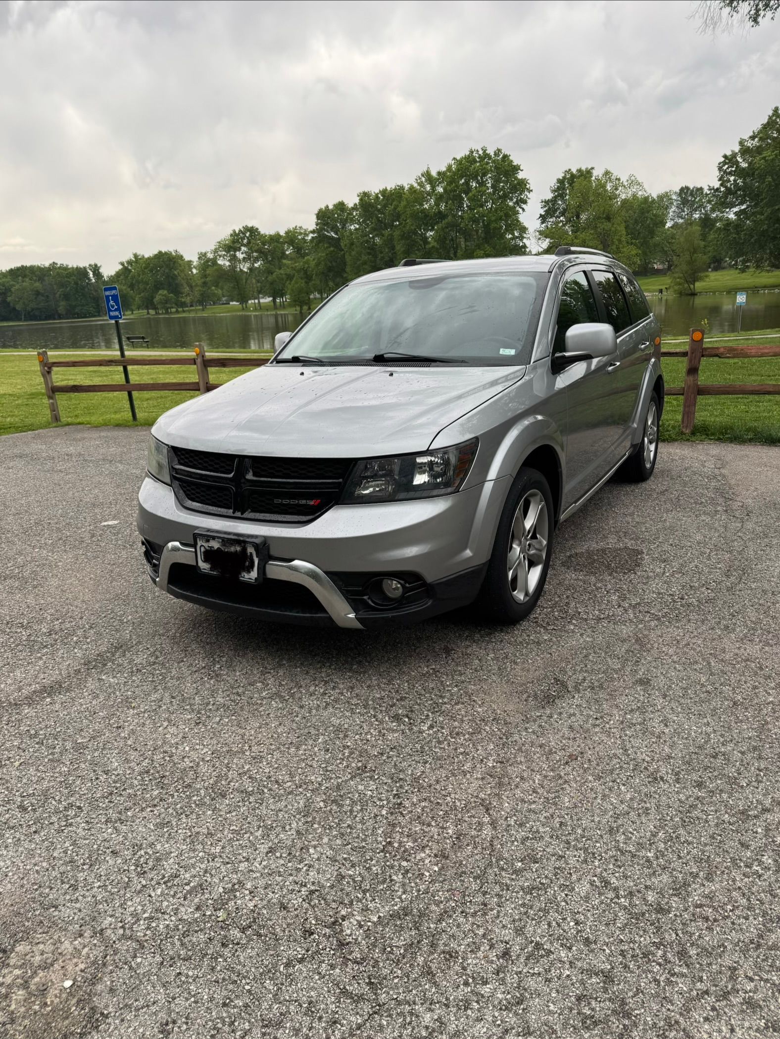 Used 2017 Dodge Journey Crossroad FWD image 11