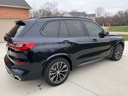 Used 2019 BMW X5 xDrive50i w/ M Sport Package image 4
