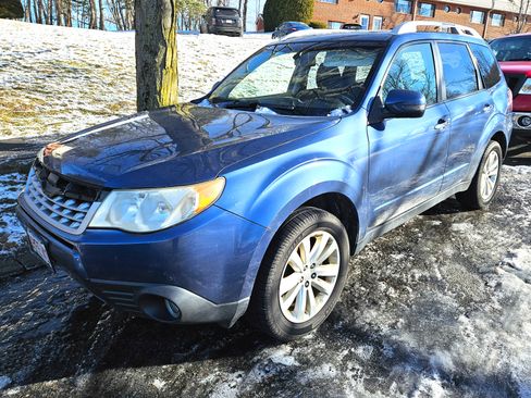 Used 2012 Subaru Forester 2.5X Touring image 1