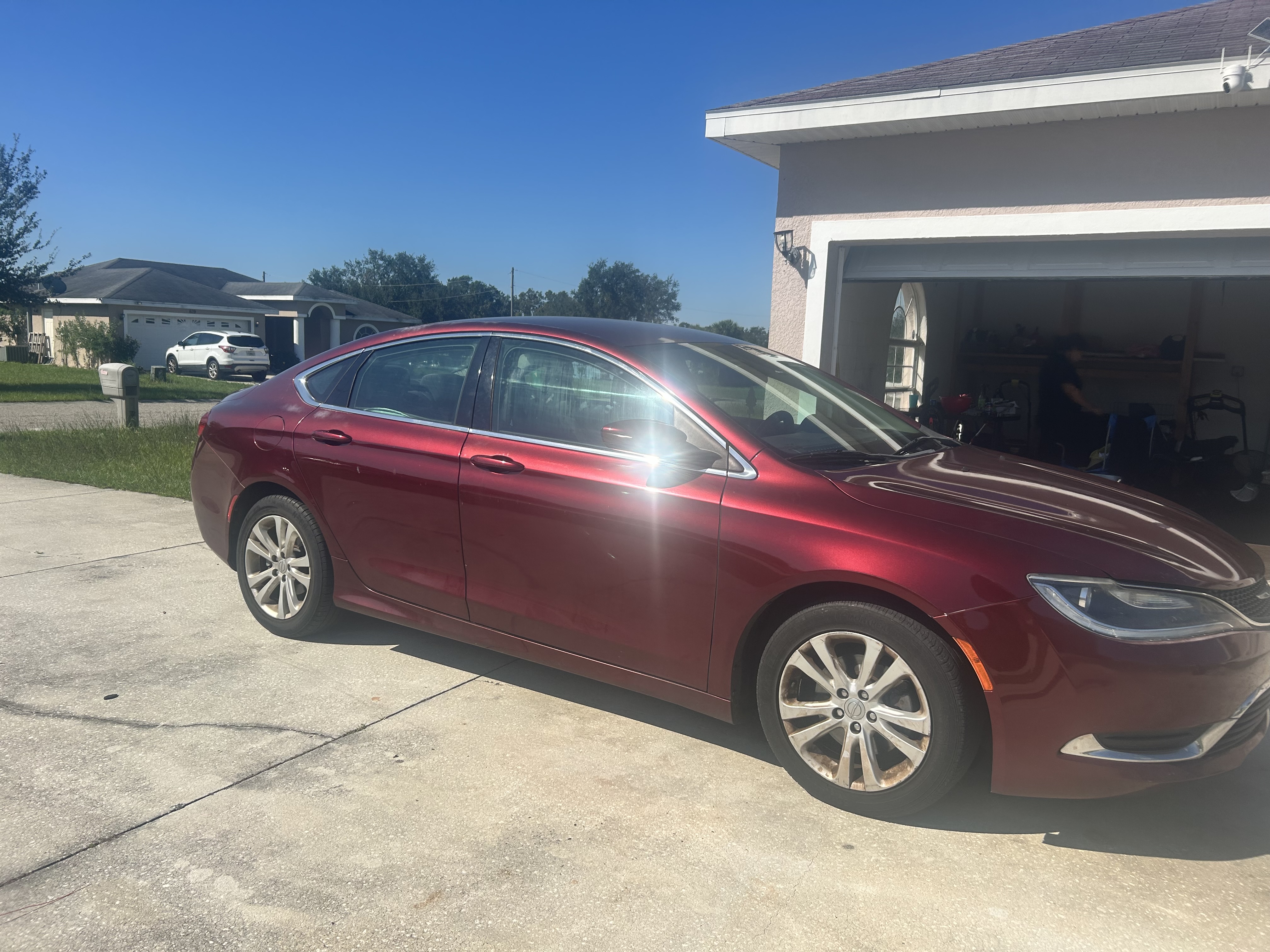 Used 2015 Chrysler 200 Limited FWD image 2