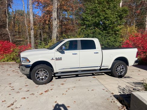 Used 2018 RAM 3500 Laramie Longhorn image 1
