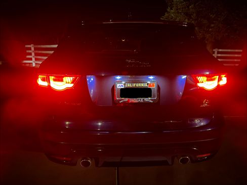 Used 2017 Jaguar F-PACE S image 16