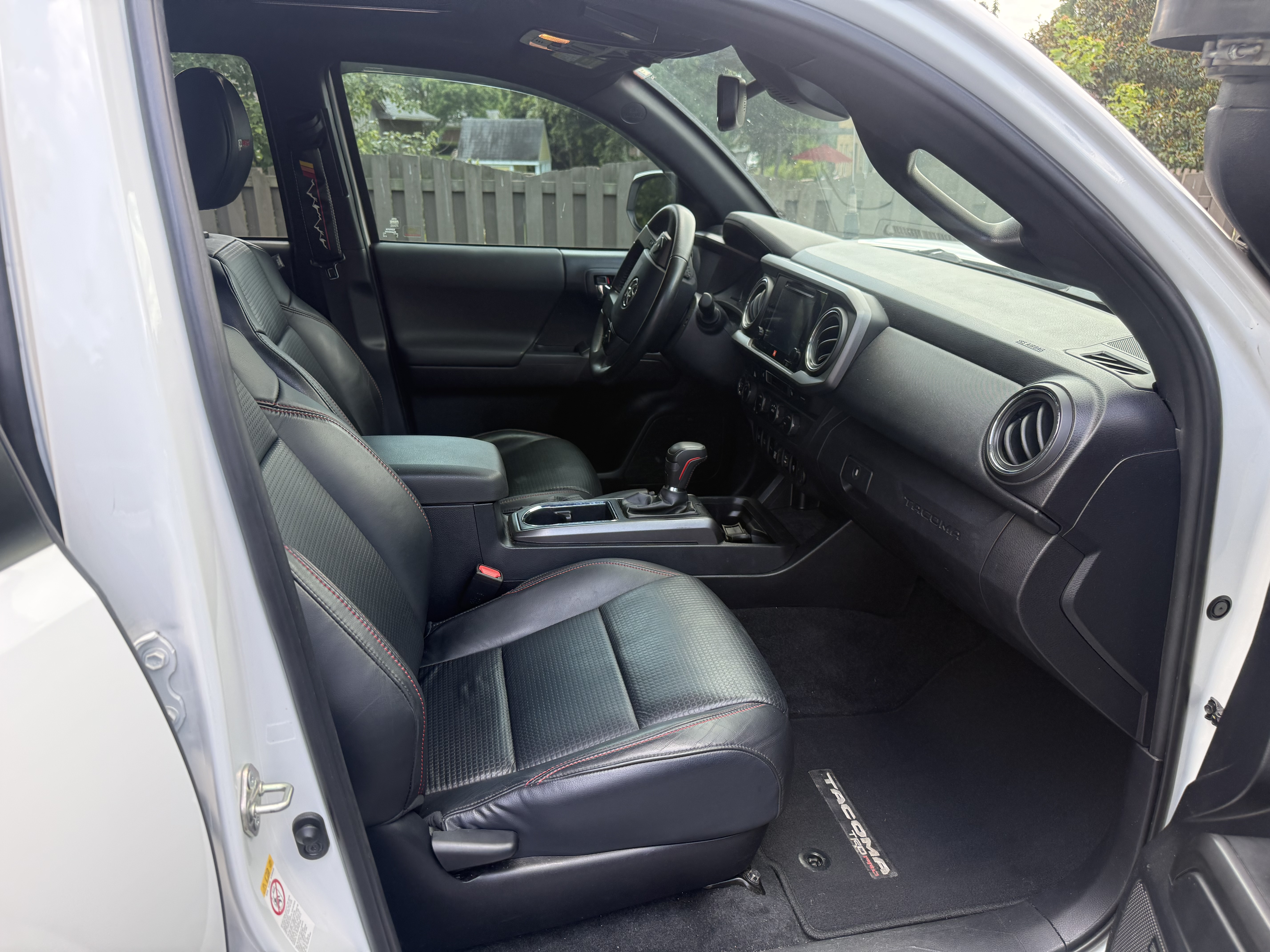 Used 2019 Toyota Tacoma TRD Pro AWD/4WD image 4