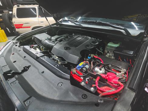 Used 2014 Toyota 4Runner SR5 Premium image 14