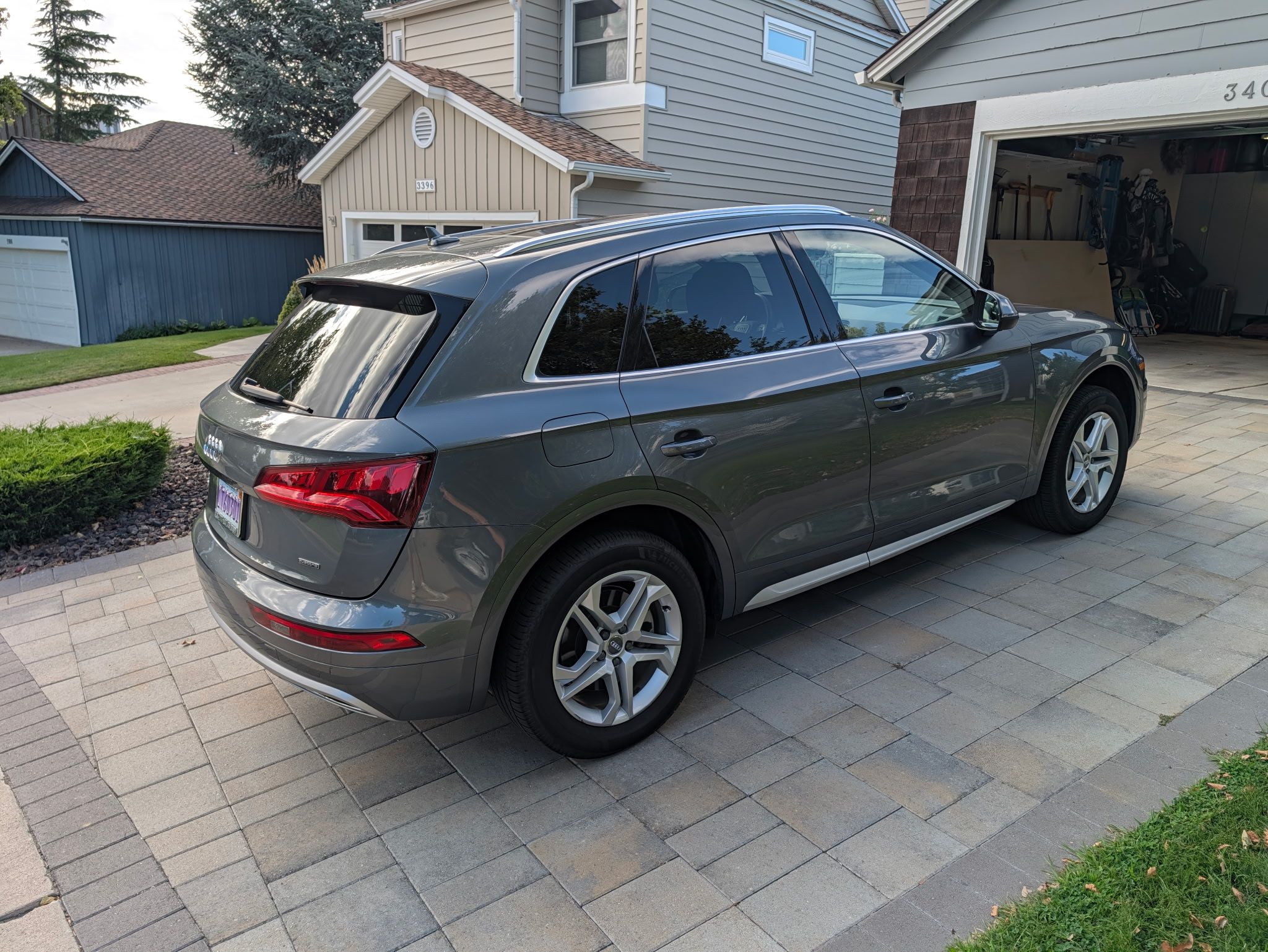 Used 2019 Audi Q5 2.0T Premium w/ Convenience Package AWD/4WD image 8