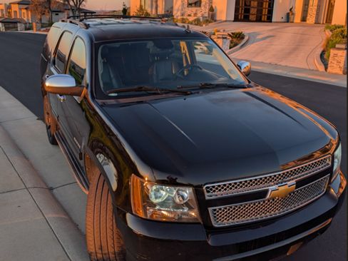 Used 2014 Chevrolet Tahoe LT AWD/4WD image 14