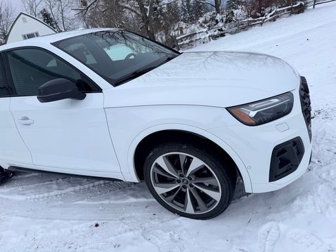 Used 2022 Audi SQ5 Prestige w/ Prestige Package image 13