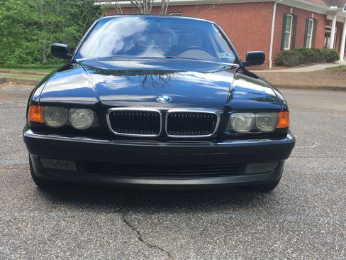 Used 1999 BMW 740iL image 4