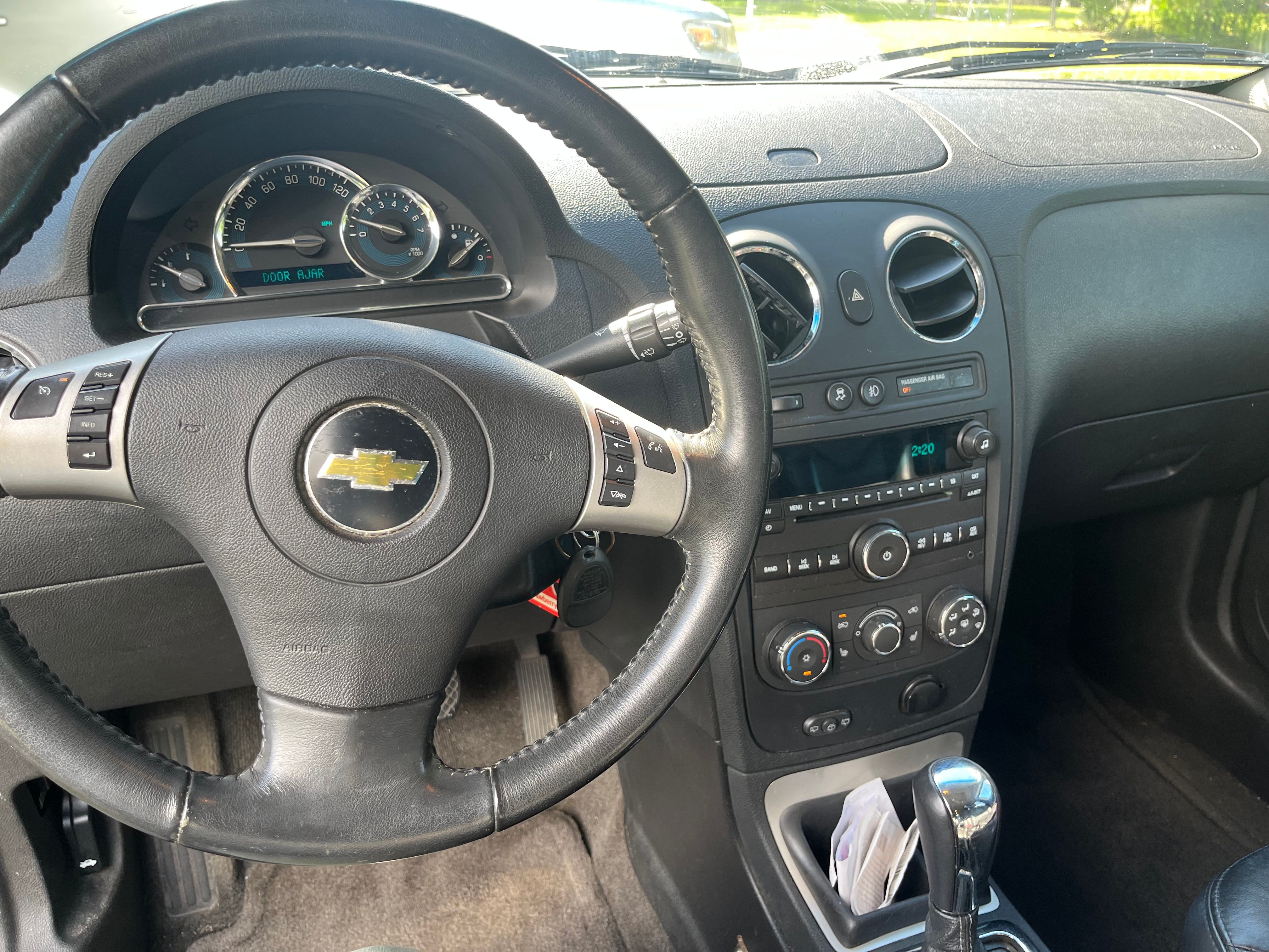 Used 2011 Chevrolet HHR LT w/ LT Preferred Equipment Group FWD image 4