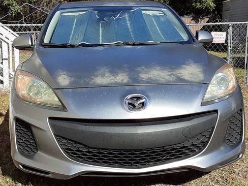 Used 2013 MAZDA MAZDA3 i Sport image 4