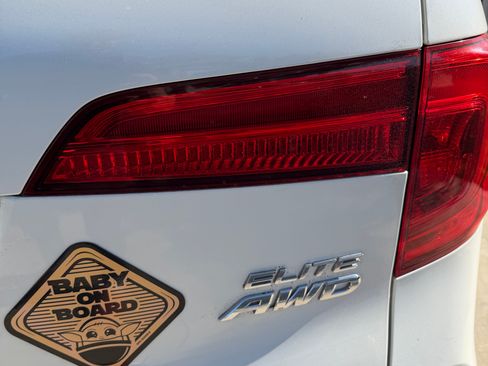 Used 2016 Honda Pilot Elite image 8