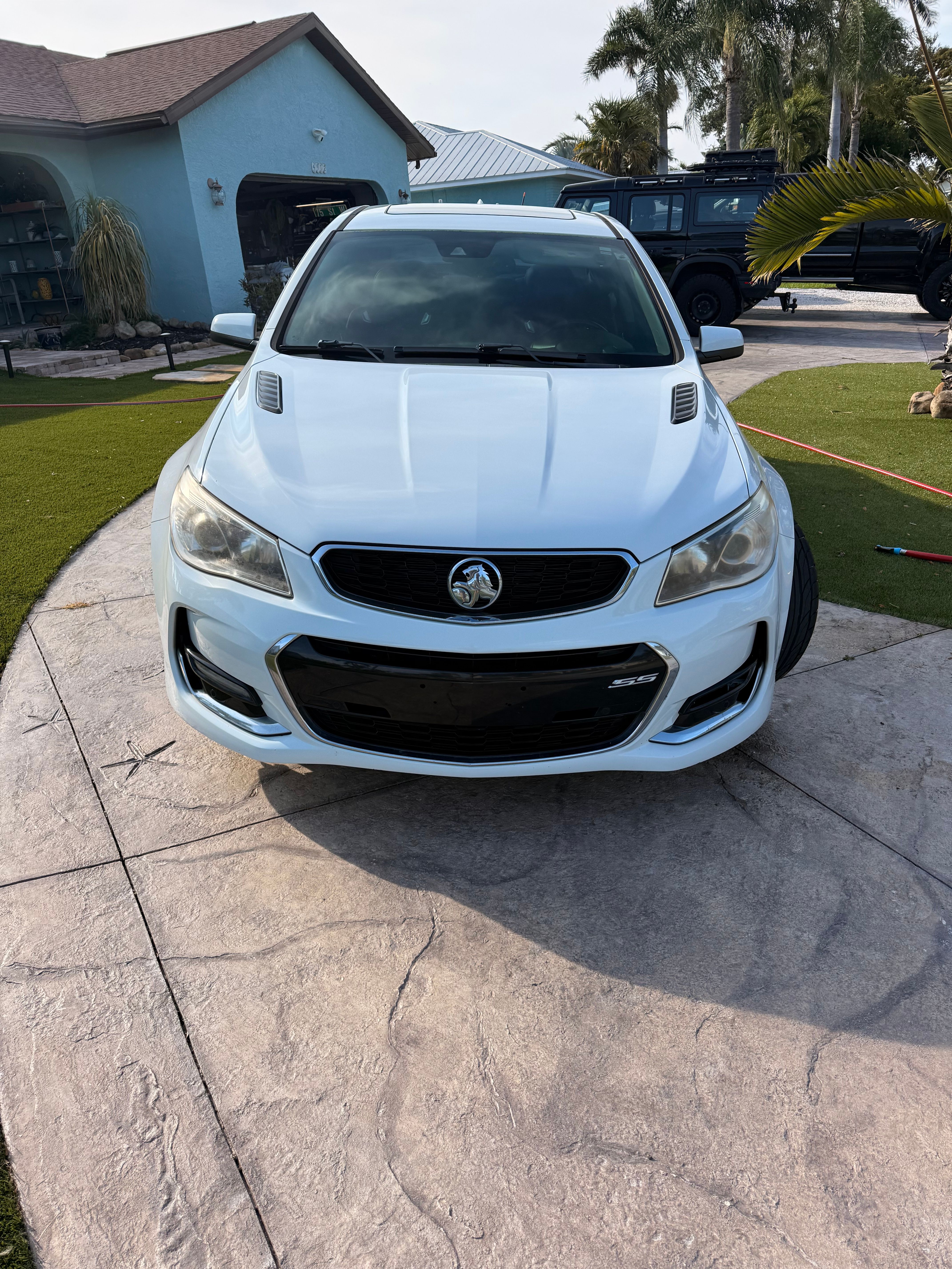 Used 2016 Chevrolet SS RWD image 4