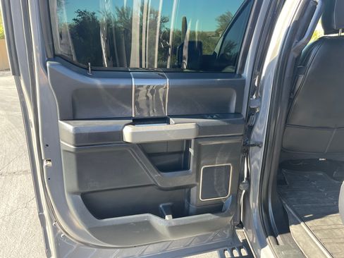 Used 2018 Ford F150 Raptor w/ Equipment Group 802A Luxury image 14