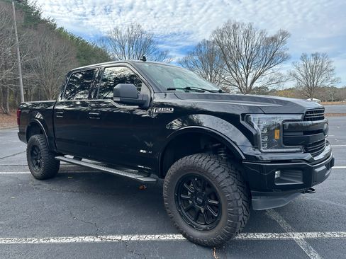 Used 2018 Ford F150 XLT w/ Equipment Group 302A Luxury image 6