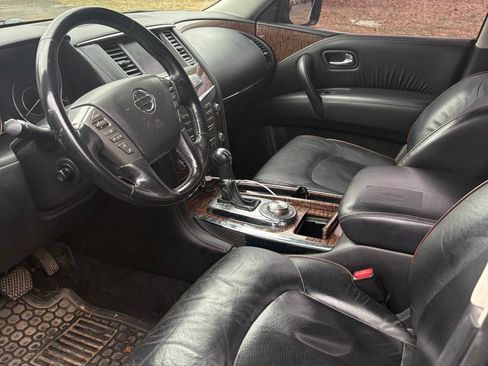 Used 2020 Nissan Armada SL w/ Premium Package image 9