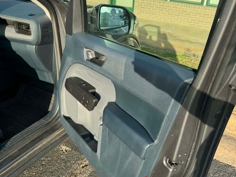 Used 2024 Ford Maverick XLT w/ XLT Luxury Package image 16