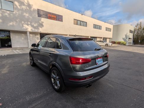 Used 2016 Audi Q3 2.0T Premium Plus w/ Technology Package image 4