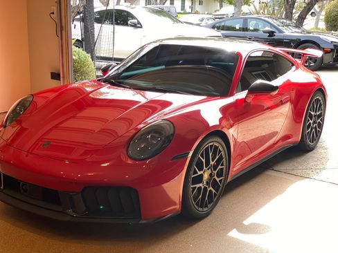 Used 2026 Porsche 911 GTS image 2