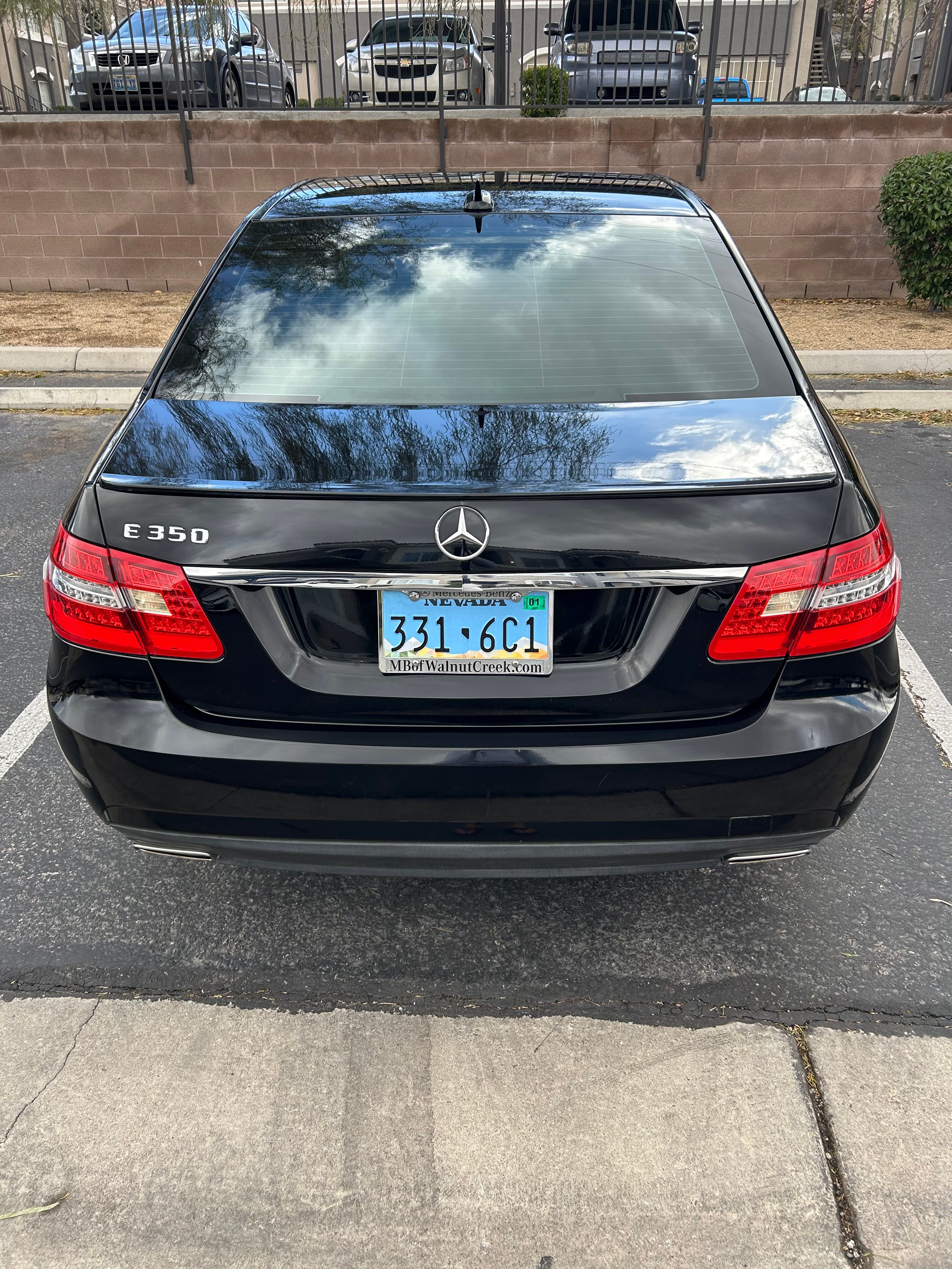 Used 2012 Mercedes-Benz E 350 Sedan image 5
