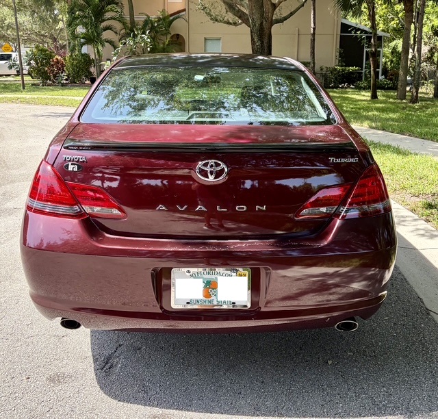 Used 2008 Toyota Avalon Touring w/ Fleet Convenience Pkg FWD image 4