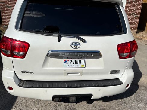 Used 2008 Toyota Sequoia Platinum image 13