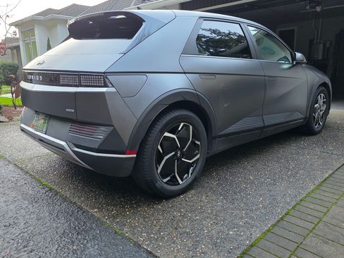 Used 2023 Hyundai Ioniq 5 SEL image 8