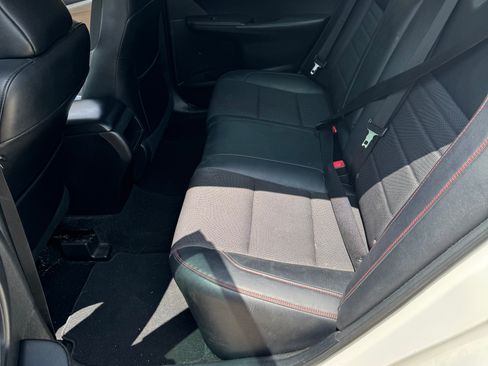 Used 2016 Toyota Camry SE FWD image 15