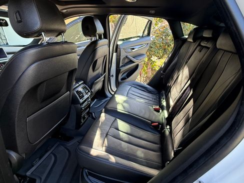 Used 2019 BMW X6 xDrive35i w/ Convenience Package image 9