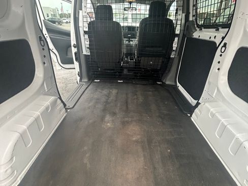 Used 2020 Nissan NV200 S w/ Sliding Glass Door Package image 14