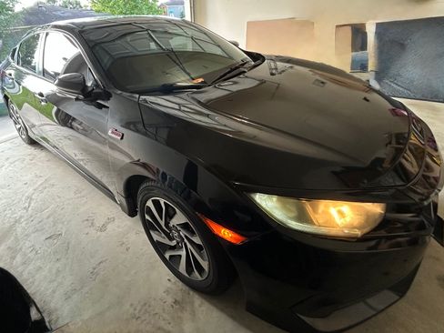 Used 2016 Honda Civic EX image 6