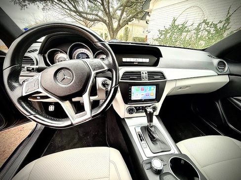Used 2013 Mercedes-Benz C 250 Coupe image 8