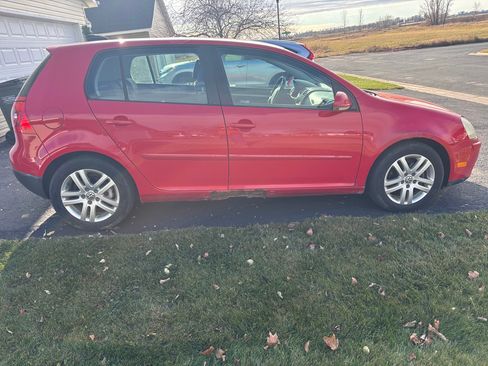 Used 2008 Volkswagen Rabbit 4-Door image 4
