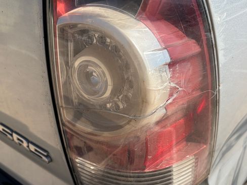 Used 2009 Toyota Tacoma Pickup 4D 6 ft image 29