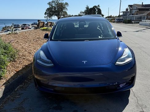 Used 2018 Tesla Model 3 Long Range image 5