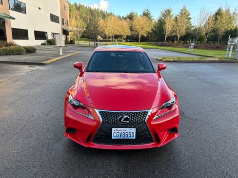 Used 2016 Lexus IS 350 image 10