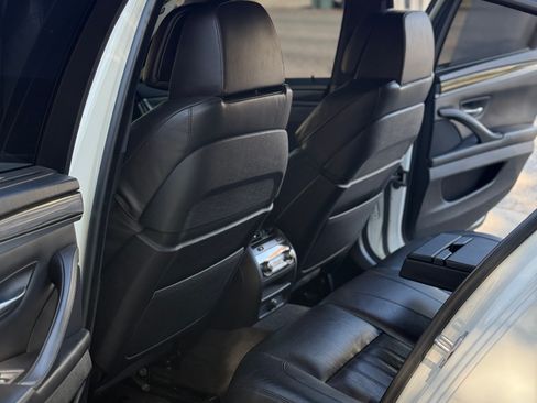 Used 2014 BMW M5 image 11