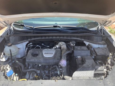 Used 2017 Hyundai Tucson Sport FWD image 12