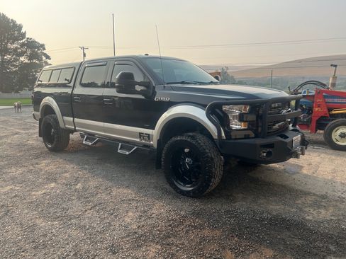 Used 2017 Ford F150 Lariat AWD/4WD image 2